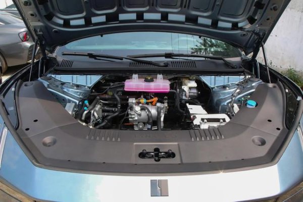 达宝优配 配置丰富续航766公里，这款新能源车型值得一看